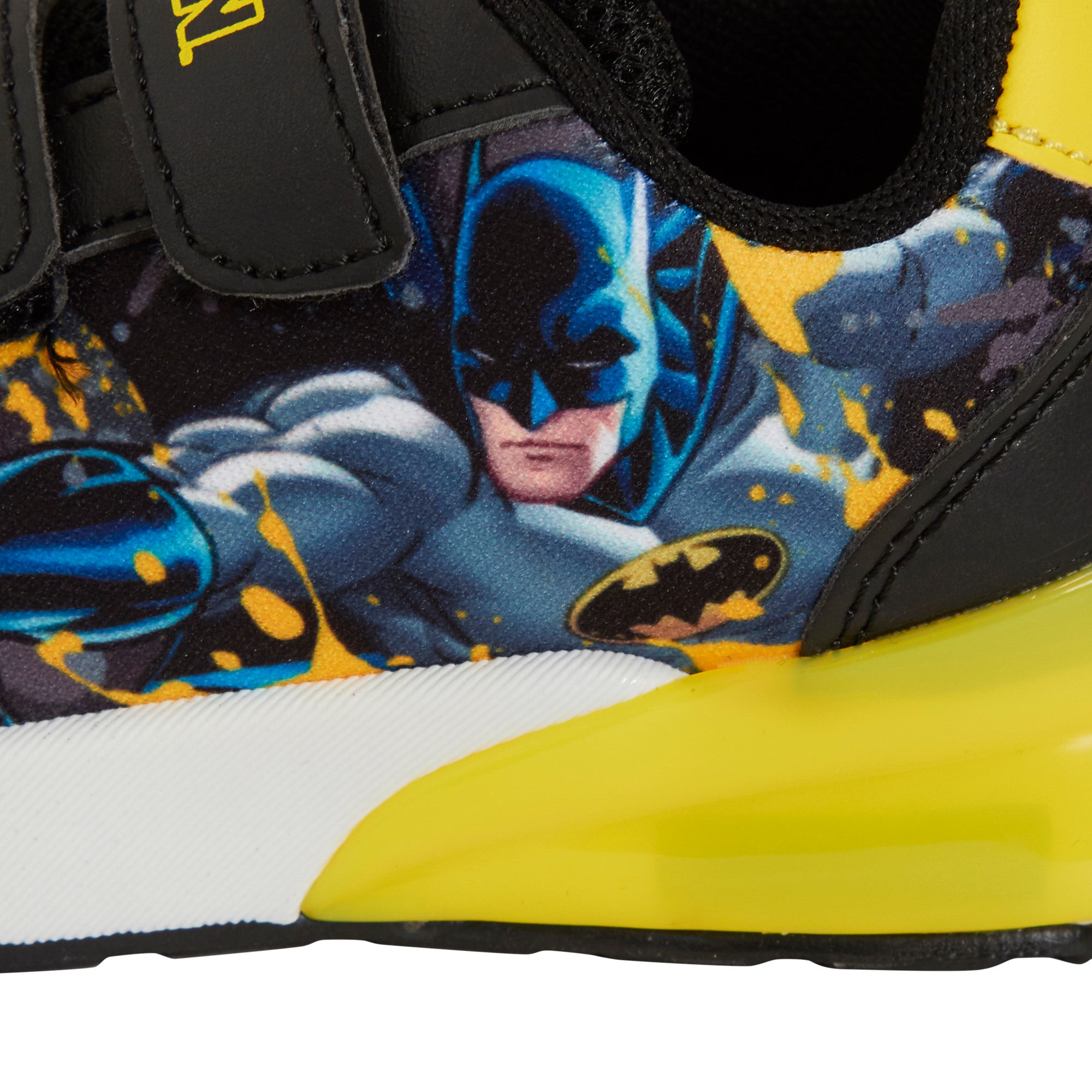 Batman Light Up Boys Trainers with Flashing Lights Kids DC Comics Skate Shoes