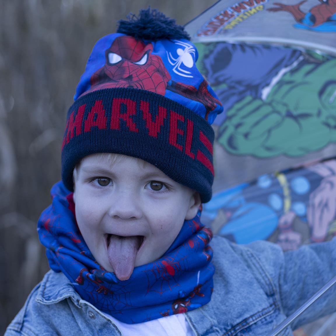 Marvel Spiderman Hat Snood & Gloves Set 3 Pcs Winter Set Bobble Hat Gift Set