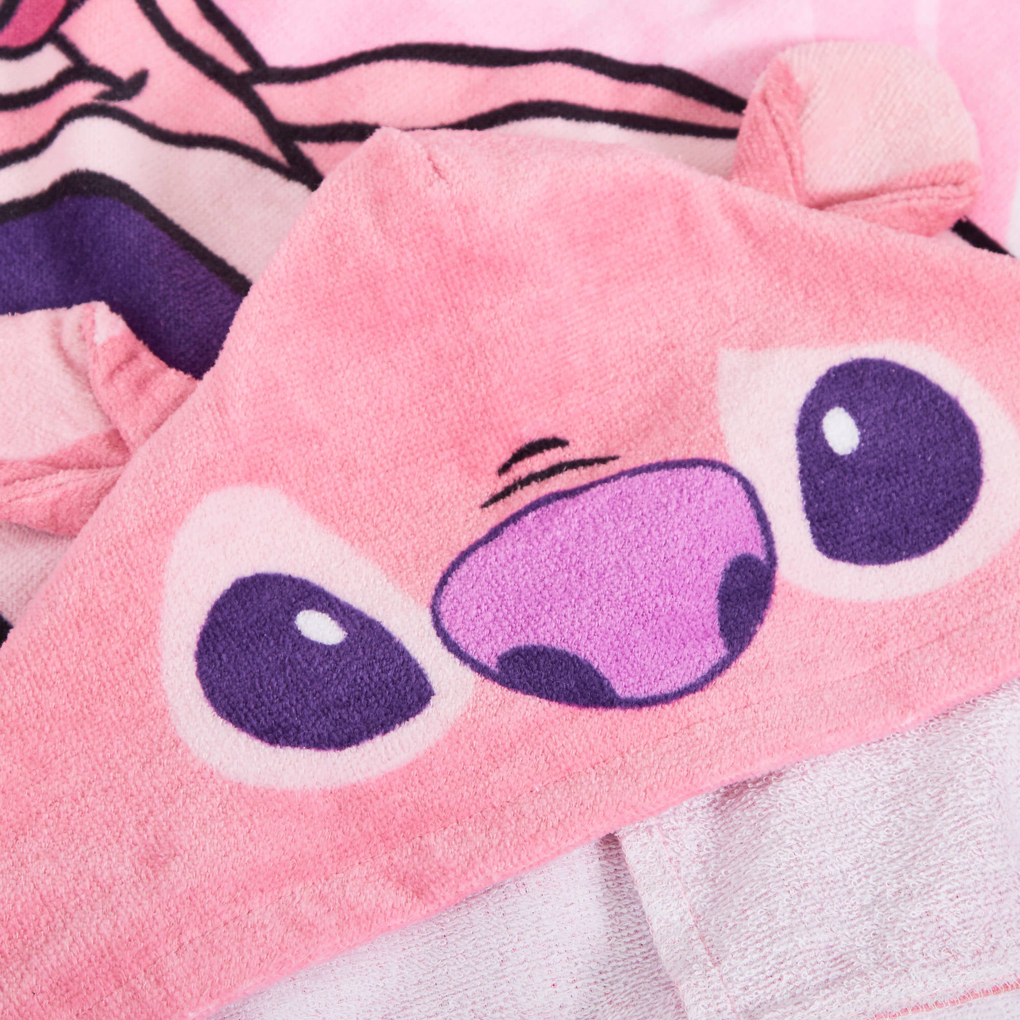 Disney Stitch Angel Hooded Towel Girls Poncho Bath Beach Towel Swimming Wrap