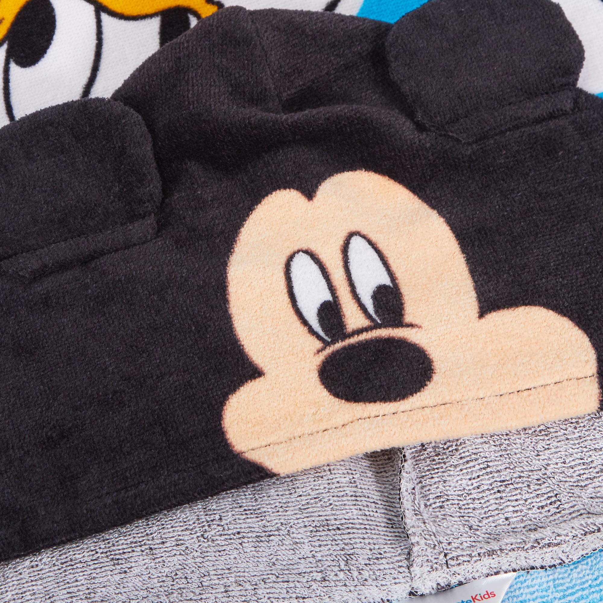 Disney Mickey Mouse Hooded Towel 3D Ears Poncho Kids Beach Towel Swimming Wrap